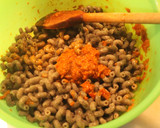 Foto del paso 11 de la receta: Fideos con pesto y churrascos encebollados