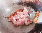 รูปขั้นตอนการทำที่ 2 ของ สะตอผัดหมูสามชั้น พริกแดง