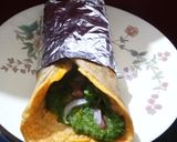 A picture of step 6 of Egg roll.