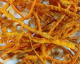 Foto del paso 2 de la receta: 111.🥕Aperitivo: piel crujiente de zanahoria con especias.🥕