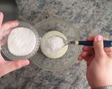 Foto del paso 2 de la receta: Trufas de Coco con 2 ingredientes