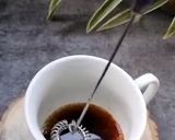 झागदार हॉट कॉफी (Hot coffee recipe in Hindi) रेसिपी चरण 2 फोटो