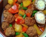 Foto langkah ke 7 dari resep Semur Bola-Bola Daging Sapi.