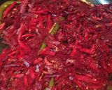 A picture of step 4 of Beetroot Popsicles.