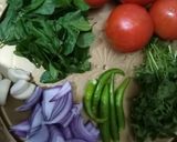 A picture of step 1 of Tomato salsa.