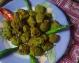 हरे चने के पकौड़े (Hare chane ke pakode recipe in Hindi) रेसिपी चरण 8 फोटो