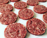 صورة لخطوة 4 من وصفة الهمبرغر 🍔🍔🍔