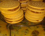 Foto del paso 5 de la receta: Alfajores borrachitos muy fáciles de hacer 👩‍🍳🍫