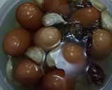 Foto langkah ke 4 dari resep Telur asin ayam.