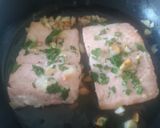 Foto del paso 4 de la receta: Salmón con ajito y limón