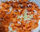 A picture of step 3 of Mixed Salad.