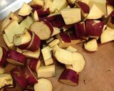 A picture of step 1 of Spiced Sweet Potato Soup.