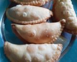 सूजी मावा गुजिया (suji mawa gujiya recipe in Hindi) रेसिपी चरण 9 फोटो