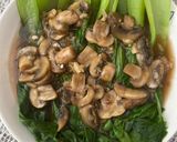 Foto langkah ke 5 dari resep Pakcoy sauce tiram with mushroom.