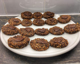 Foto del paso 5 de la receta: Galletas de avena sin azúcar