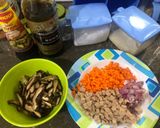 Foto langkah ke 1 dari resep Ayam kukus jamur.