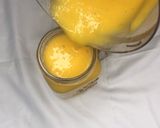 A picture of step 3 of Peach and mango juice.
