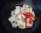 Foto langkah ke 2 dari resep Tahu kuah kental manis.