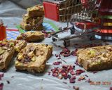 A picture of step 15 of Besan Halwa حلوای آرد نخودچی.