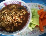 รูปขั้นตอนการทำที่ 2 ของ น้ำพริกผัดอกไก่