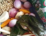 Foto langkah ke 1 dari resep Opor Ayam Lebaran.