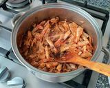 Foto del paso 2 de la receta Gambas al fish masala con patatas confitadas en fumet de gambas
