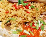 Foto langkah ke 9 dari resep Kwetiau Goreng Manis Pedas.