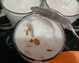 केला मिल्क शेक(kela milkshake recipe in hindi) रेसिपी चरण 4 फोटो