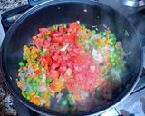 Foto del paso 5 de la receta: Pollo a la jardinera con tronchos de brócoli, en salsa de curry