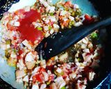 A picture of step 1 of Hot dog egg Roll Up.