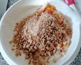 A picture of step 4 of Peach and Amaretto Gelato.