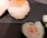 Une image de l'étape 8 de Assortiments de sushis végétariens aux radis noir.