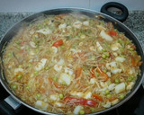 Foto del paso 6 de la receta: Fideuá con pollo y verduras