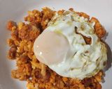 A picture of step 5 of Migas Manchegas.