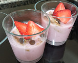 Foto del paso 4 de la receta: Natillas caseras de fresas naturales