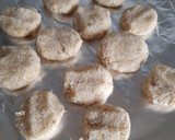 Foto del paso 2 de la receta: Galletitas plátano y coco 🍌🥥