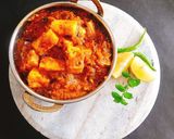 A picture of step 6 of Methi Masala Paneer.