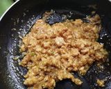 Foto langkah ke 3 dari resep Martabax Kulit Lumpia isi Ayam kari.