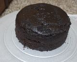 A picture of step 2 of Valentine day special black forest chocolate cake.