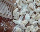 Foto del paso 7 de la receta: Ñoquis de papa con salsa de albahaca y ajo