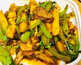 A picture of step 3 of Stir fried potatoes capsicum.