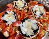 Foto del paso 3 de la receta Champiñones horneados con ajo y tomate