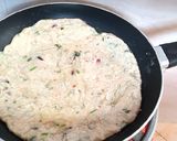 A picture of step 4 of Onion chapati.