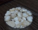 Foto langkah ke 7 dari resep Kue Putri Salju Lumer yummy.