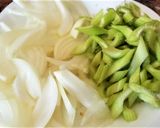 Foto del paso 3 de la receta: Lomo con apio y champignones