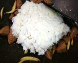 Foto langkah ke 4 dari resep 27. Nasi Goreng Bakso Bumbu Racik.