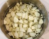 Foto langkah ke 2 dari resep Kacang Bawang Renyah Gurih.