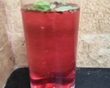 A picture of step 3 of Rose-Mint Juice.