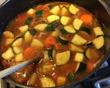 Une image de l'étape 6 de Soupe de courgettes carottes et tomates au cumin.