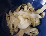 Foto del paso 2 de la receta: Ensalada de zucchini y zanahoria